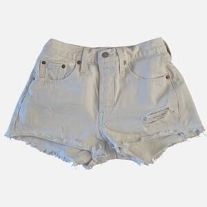 Chic White Levi's 501 Cut-Up Denim Shorts - Waist 25